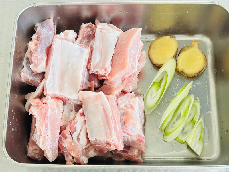 红烧排骨