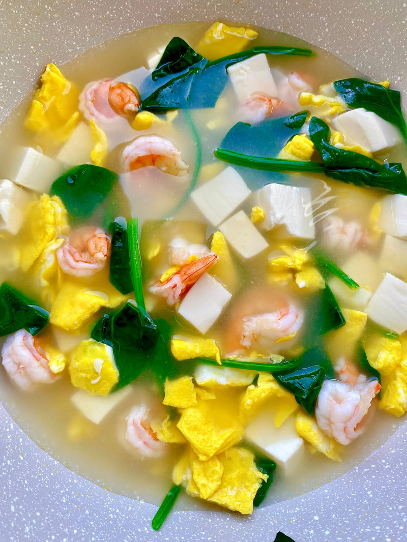 菠菜虾仁豆腐汤
