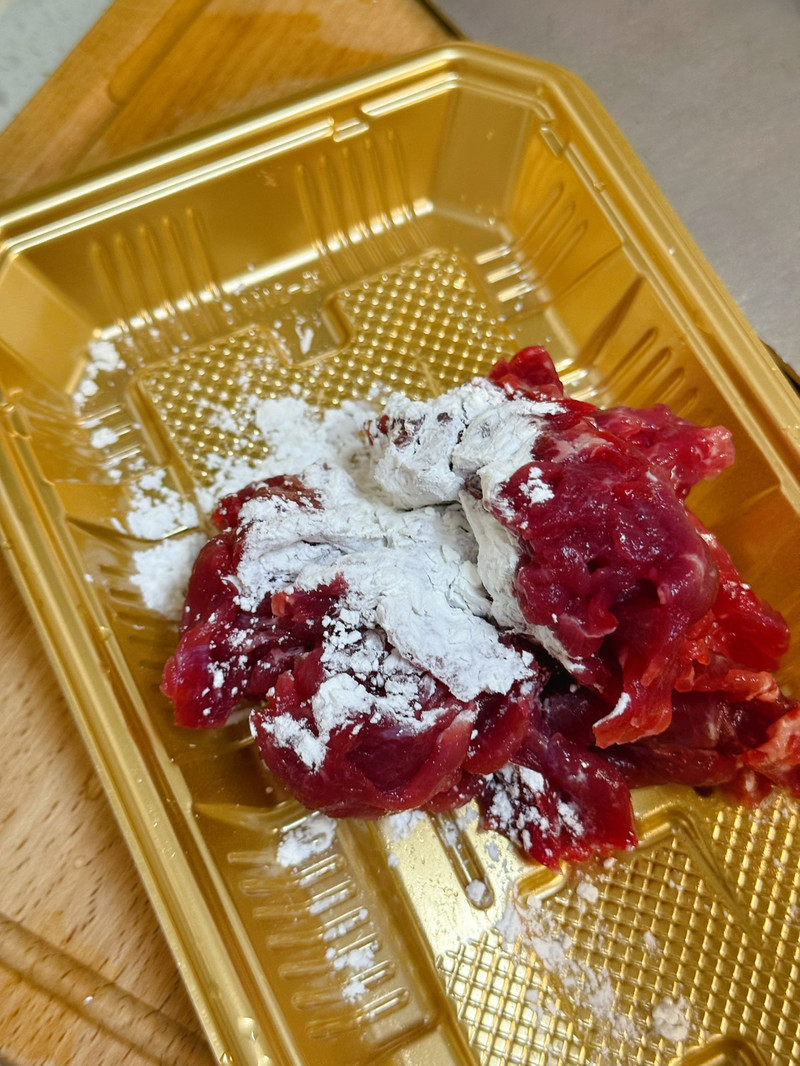 酸菜牛肉烧年糕