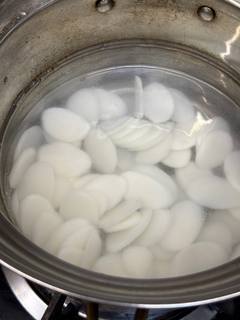 酸菜牛肉烧年糕
