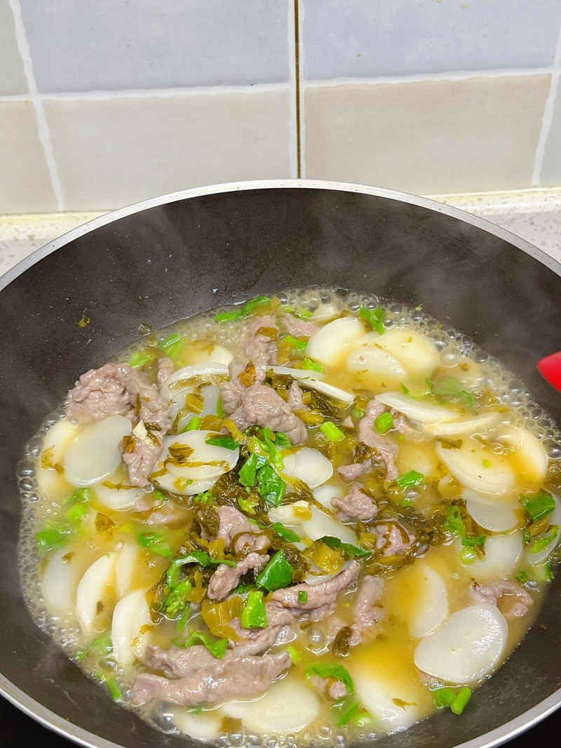 酸菜牛肉烧年糕