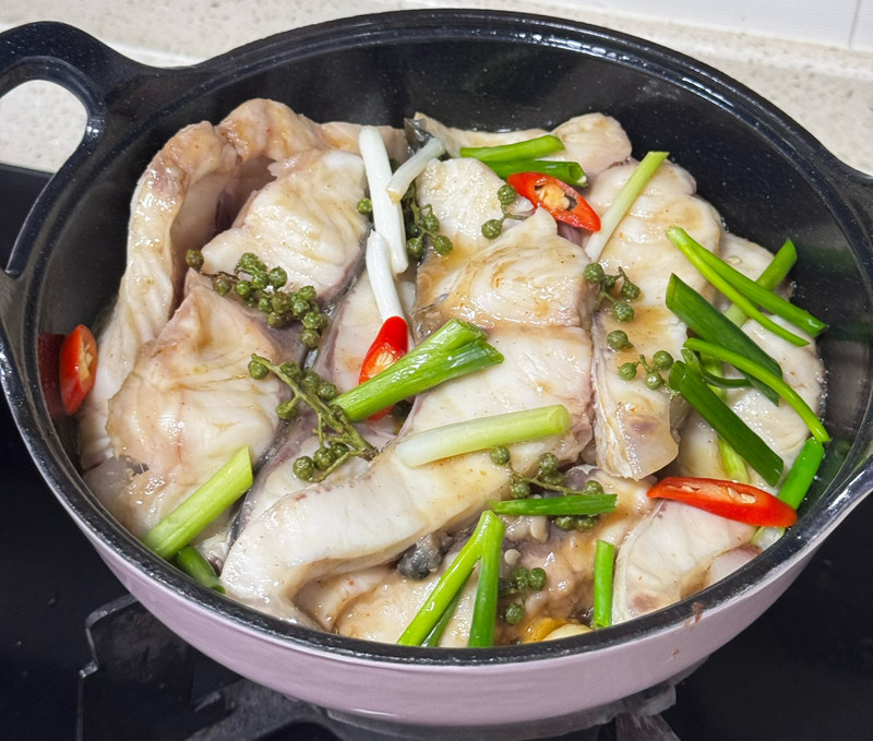 青花椒鱼腩煲