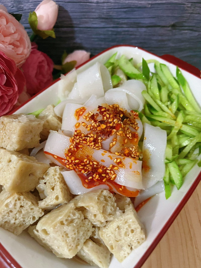 陕西凉皮（附料汁做法）