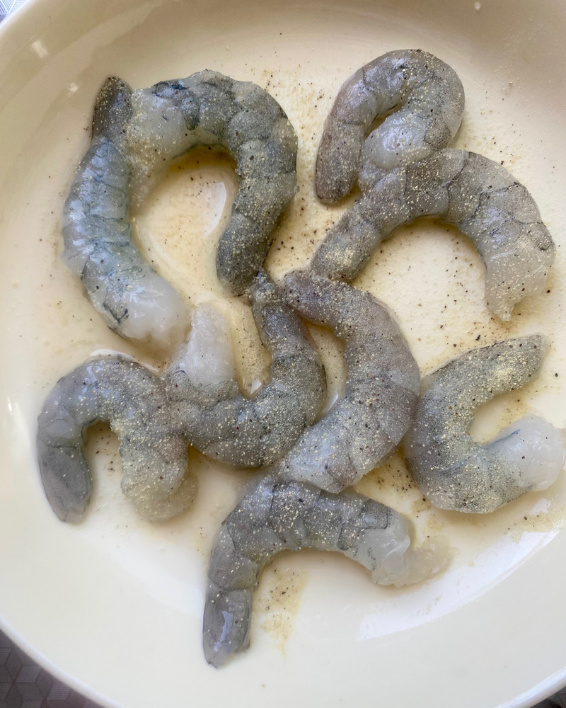 奶油虾意面