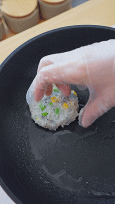 【宝宝辅食】豌豆玉米虾饼