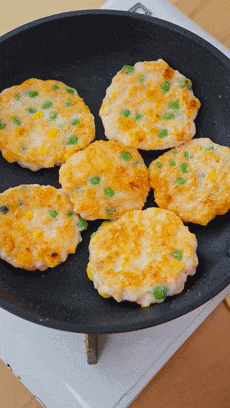 【宝宝辅食】豌豆玉米虾饼