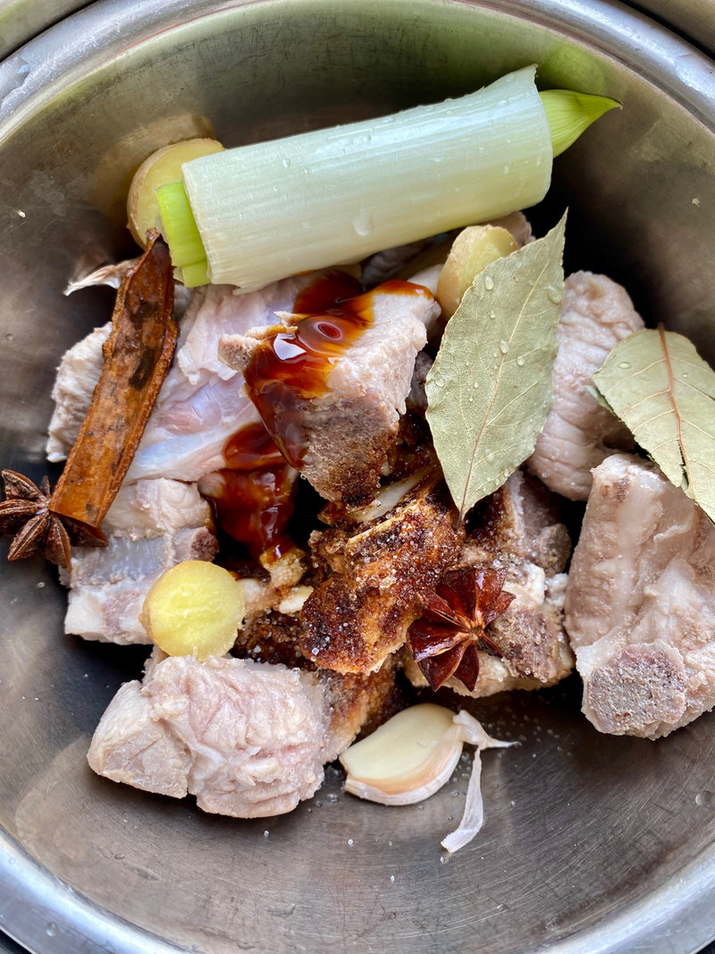 豌豆烧排骨 豌豆烧排骨