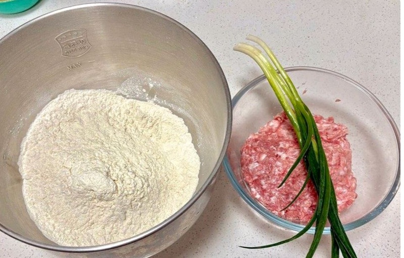 鲜肉小笼包