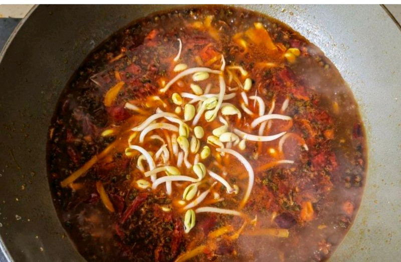 毛血旺