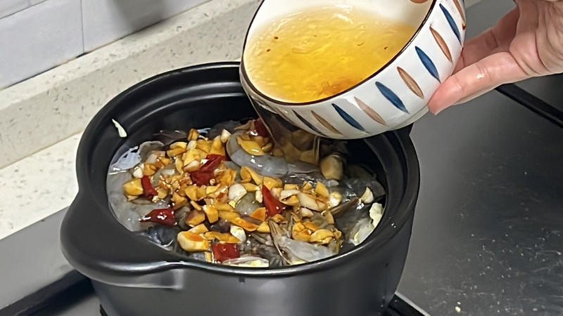 粉丝蒜蓉虾煲