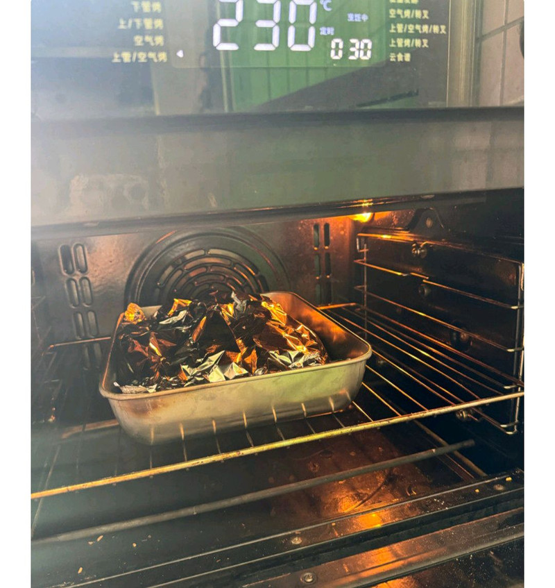蜜汁烤排骨 独家