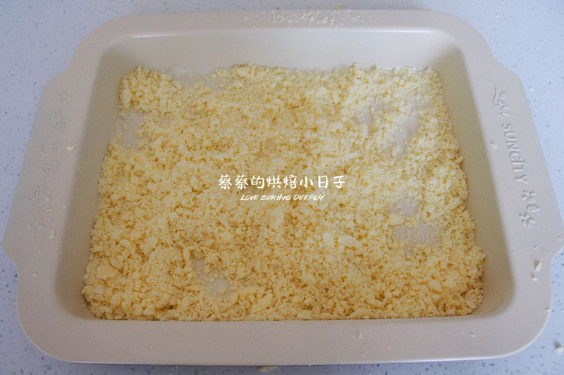 一口香软爆浆的奶酪包