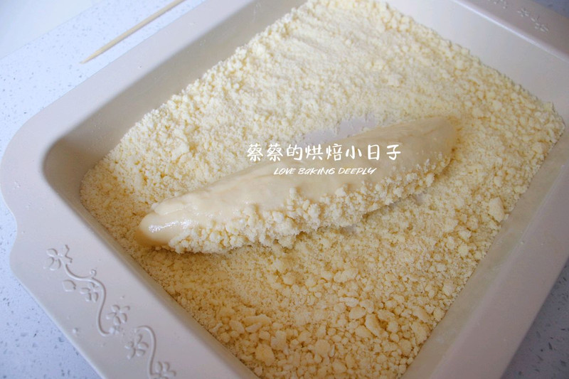 一口香软爆浆的奶酪包