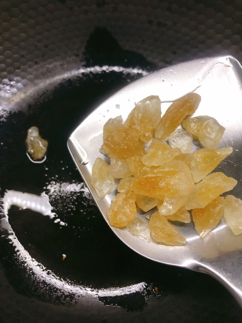 肥而不腻鹌鹑蛋红烧肉