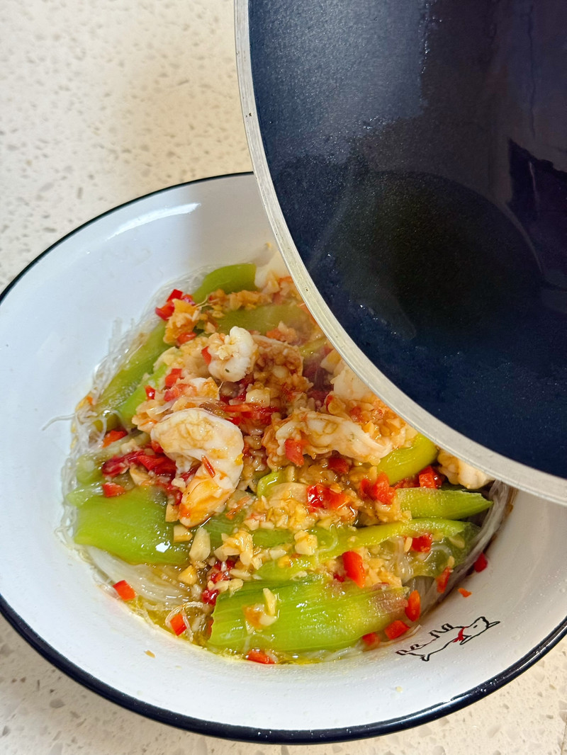 香辣蒜蓉粉丝蒸虾