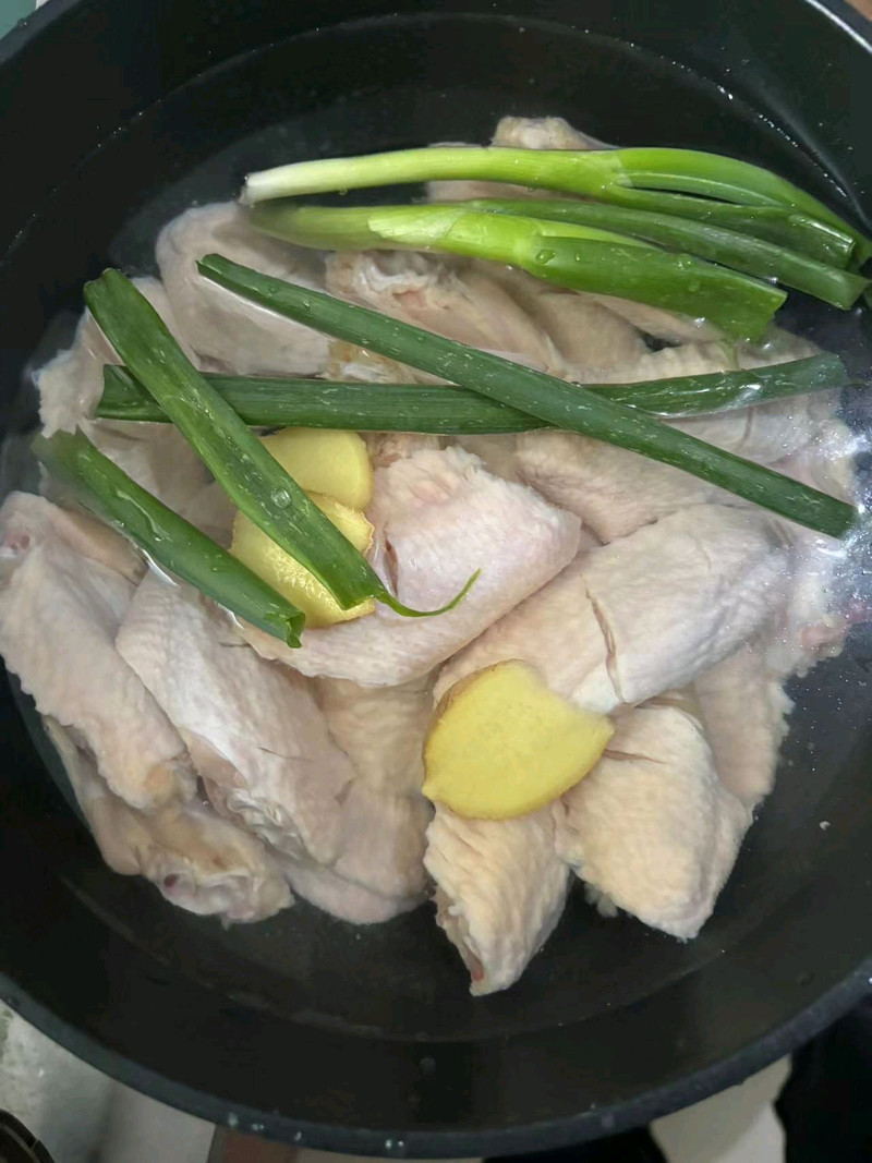 卤鸡翅