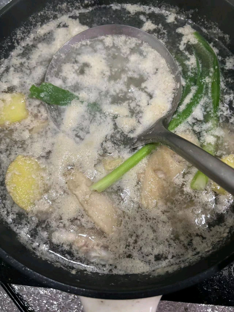 卤鸡翅