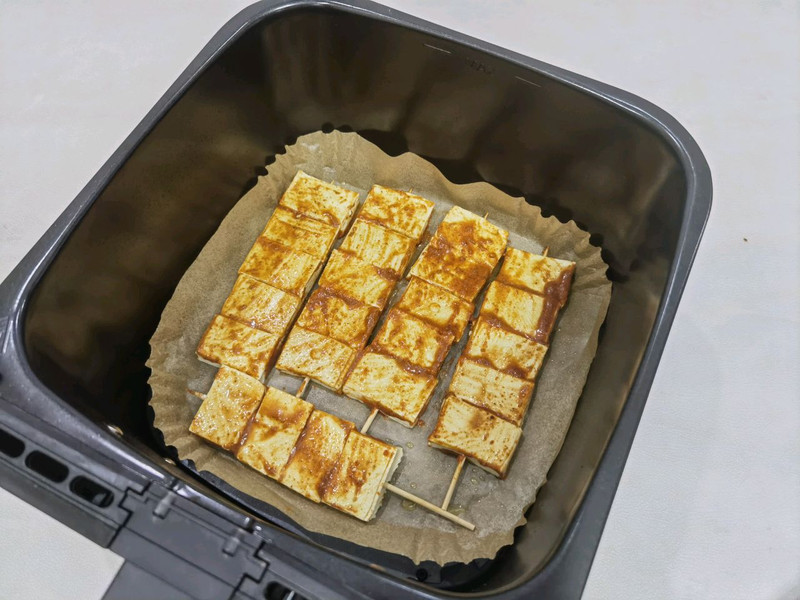 麻辣爆浆豆腐，空气炸锅新吃法！
