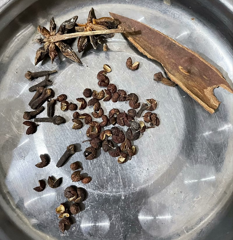 土豆炖牛脊骨