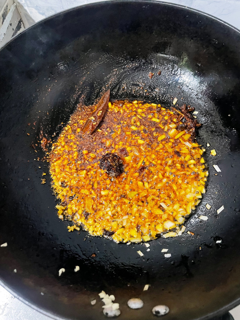 土豆炖牛脊骨