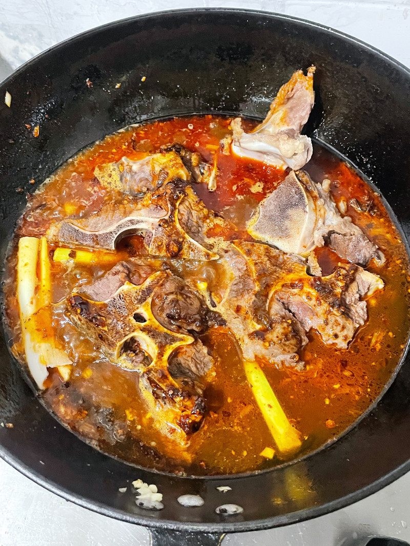 土豆炖牛脊骨