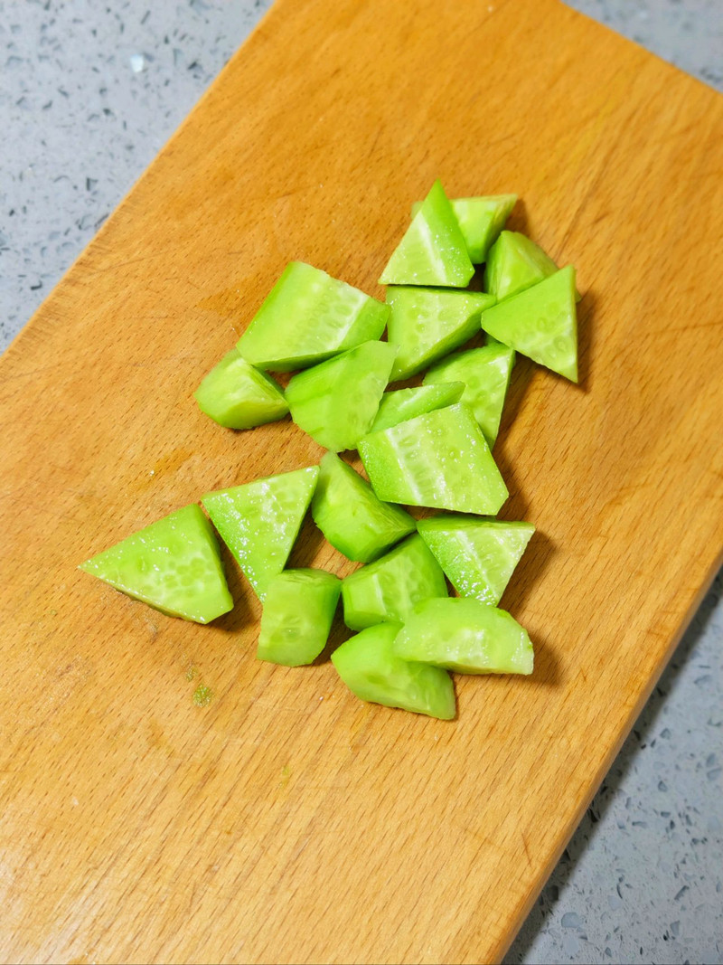 凉拌牛油果