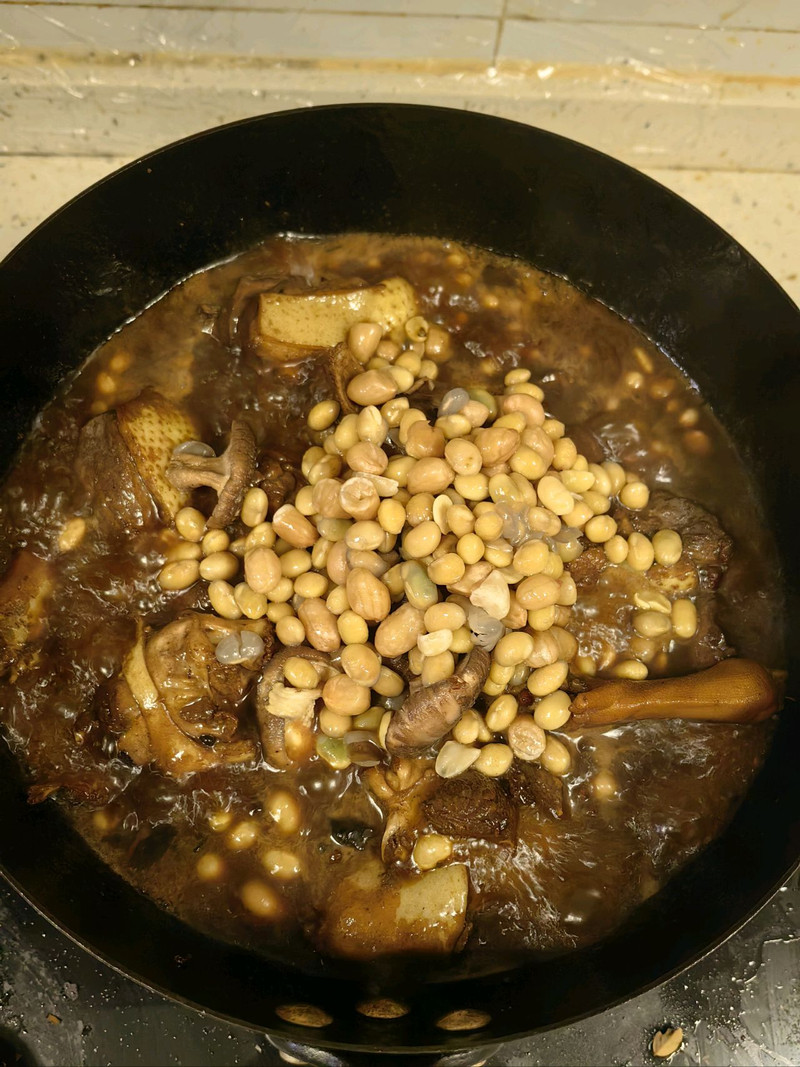 红酒烧鸭一点不油腻
