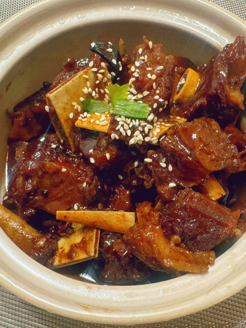 家常红烧牛肋排！