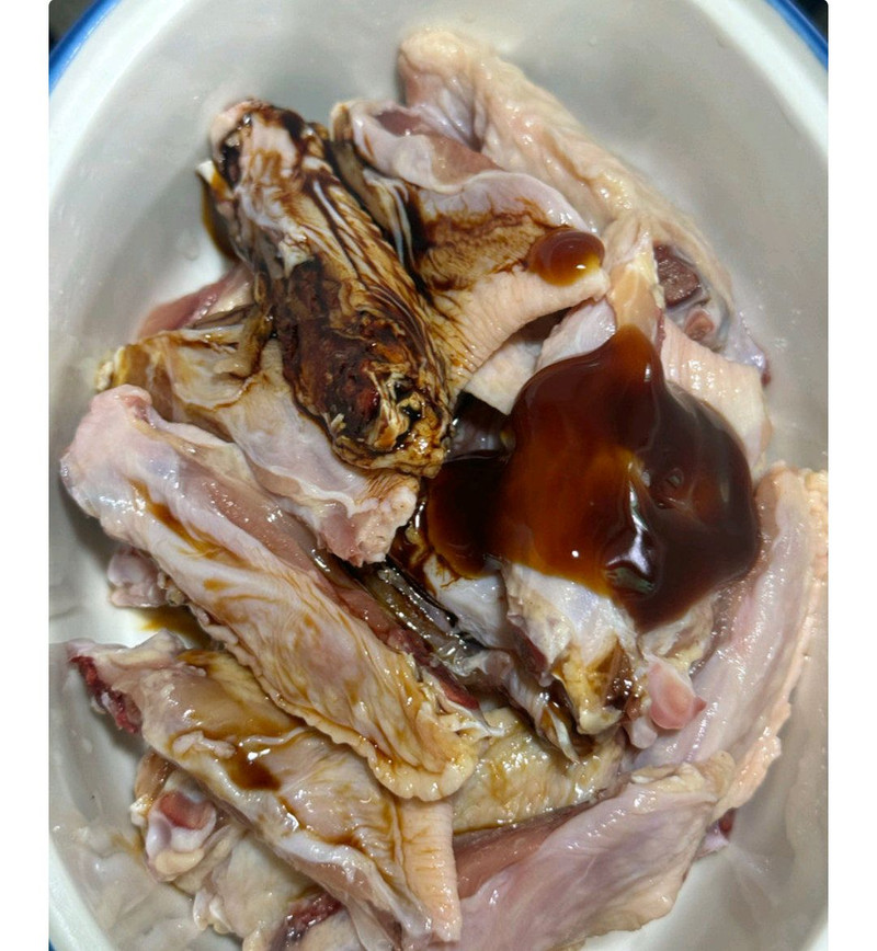 口蘑鸡翅