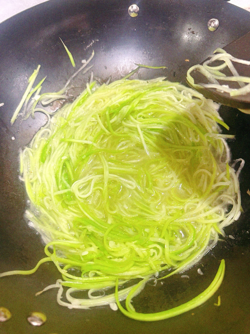 清爽低脂！瓠瓜炒虾仁