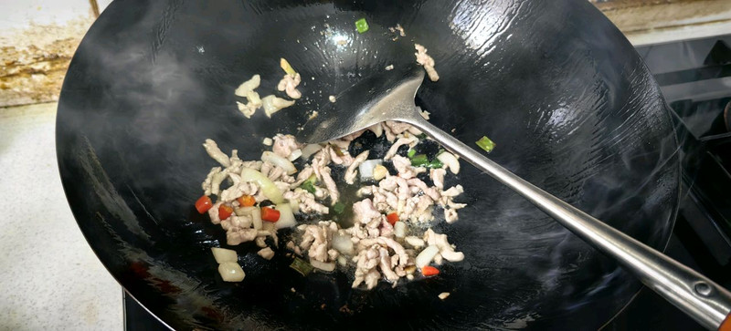 腐竹炒肉
