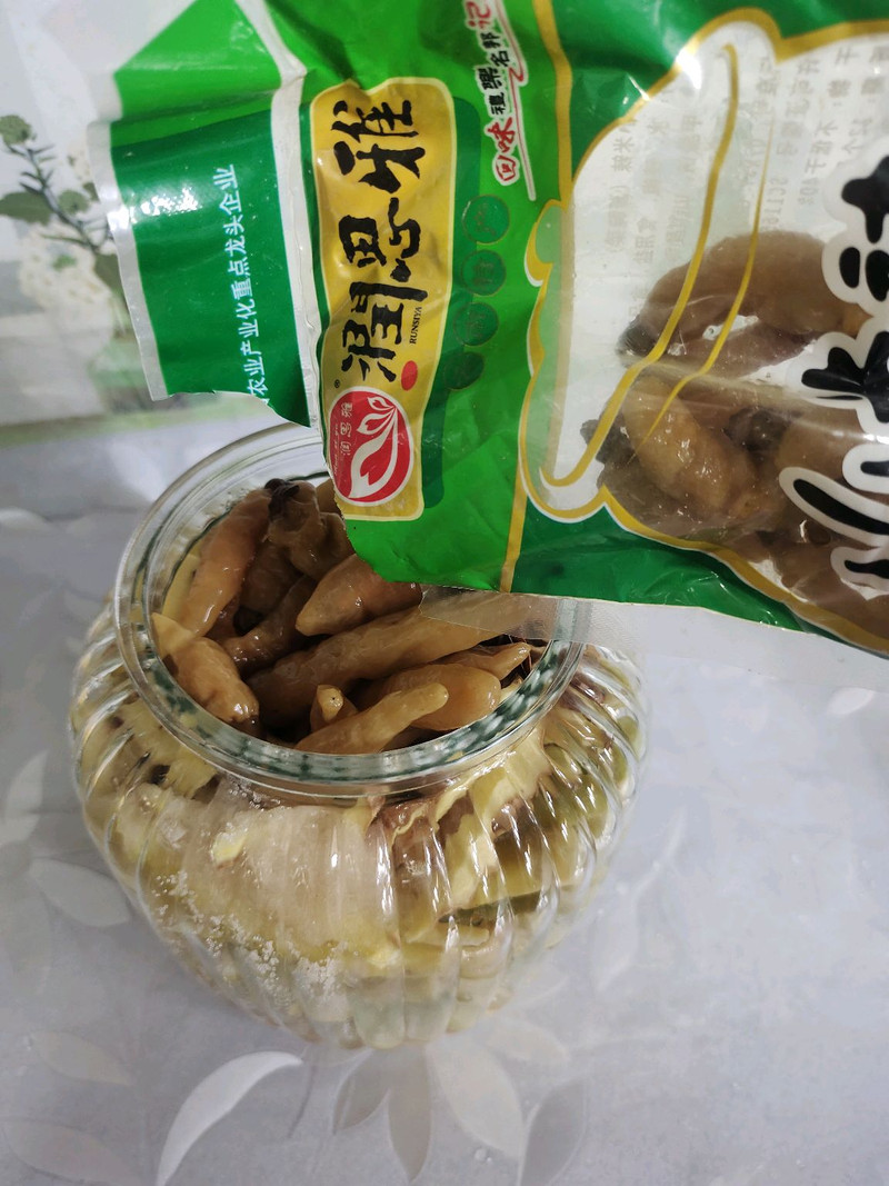 泡椒酸笋