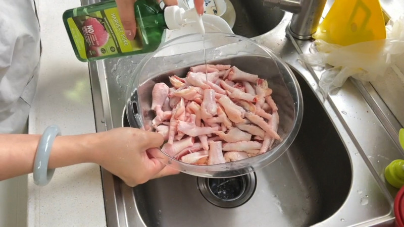 爽口柠檬鸡爪