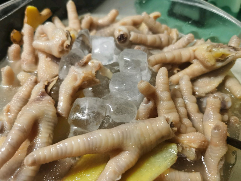 爽口柠檬鸡爪