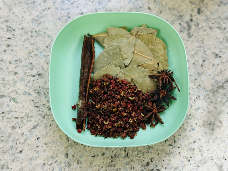 十三香小龙虾