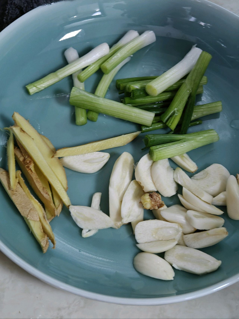 鱼头豆腐汤