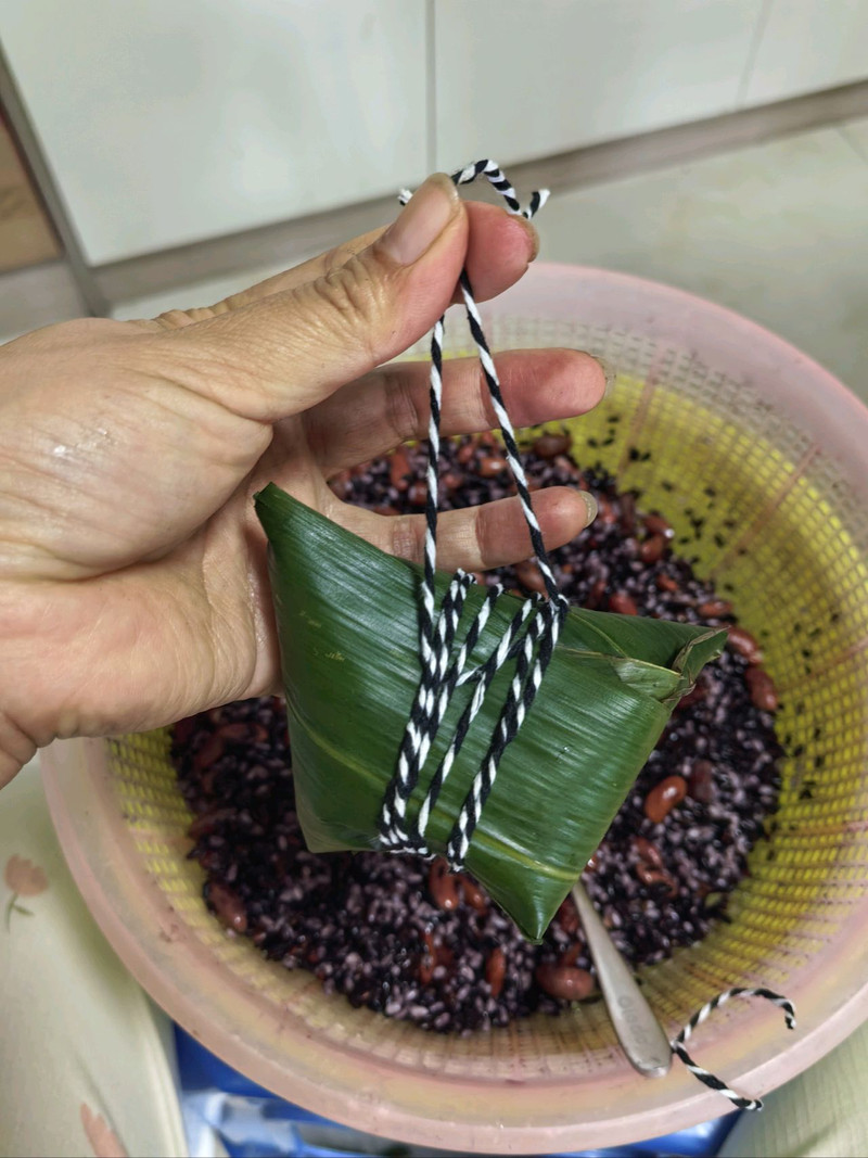 血糯粽子（肉粽）