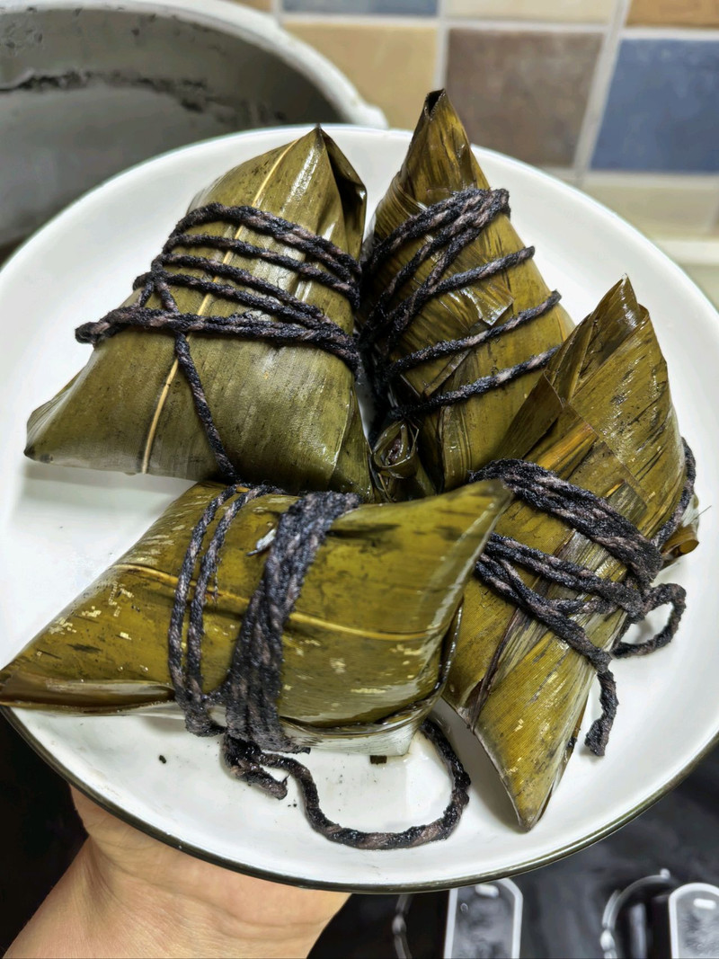 血糯粽子（肉粽）