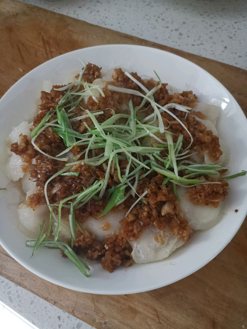 蒜蓉粉丝蒸巴沙鱼