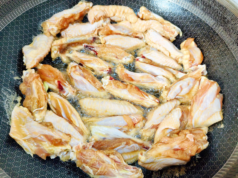避风塘鸡翅