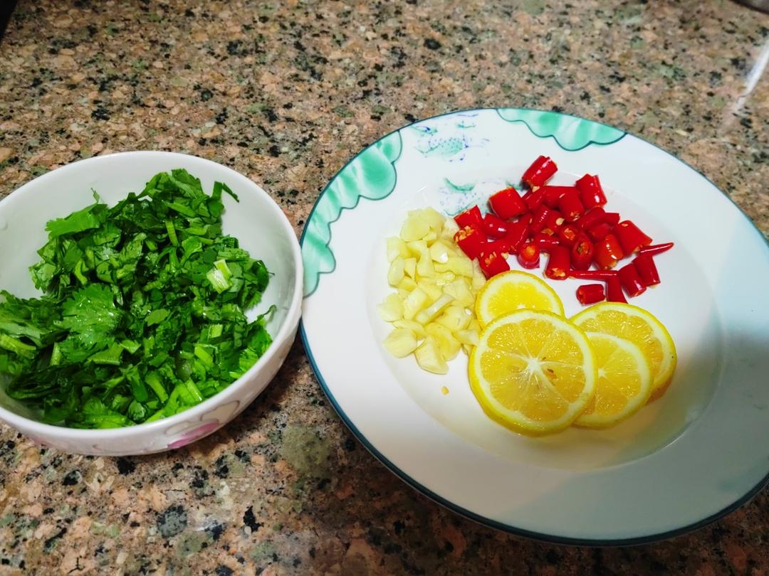 捞汁小海鲜