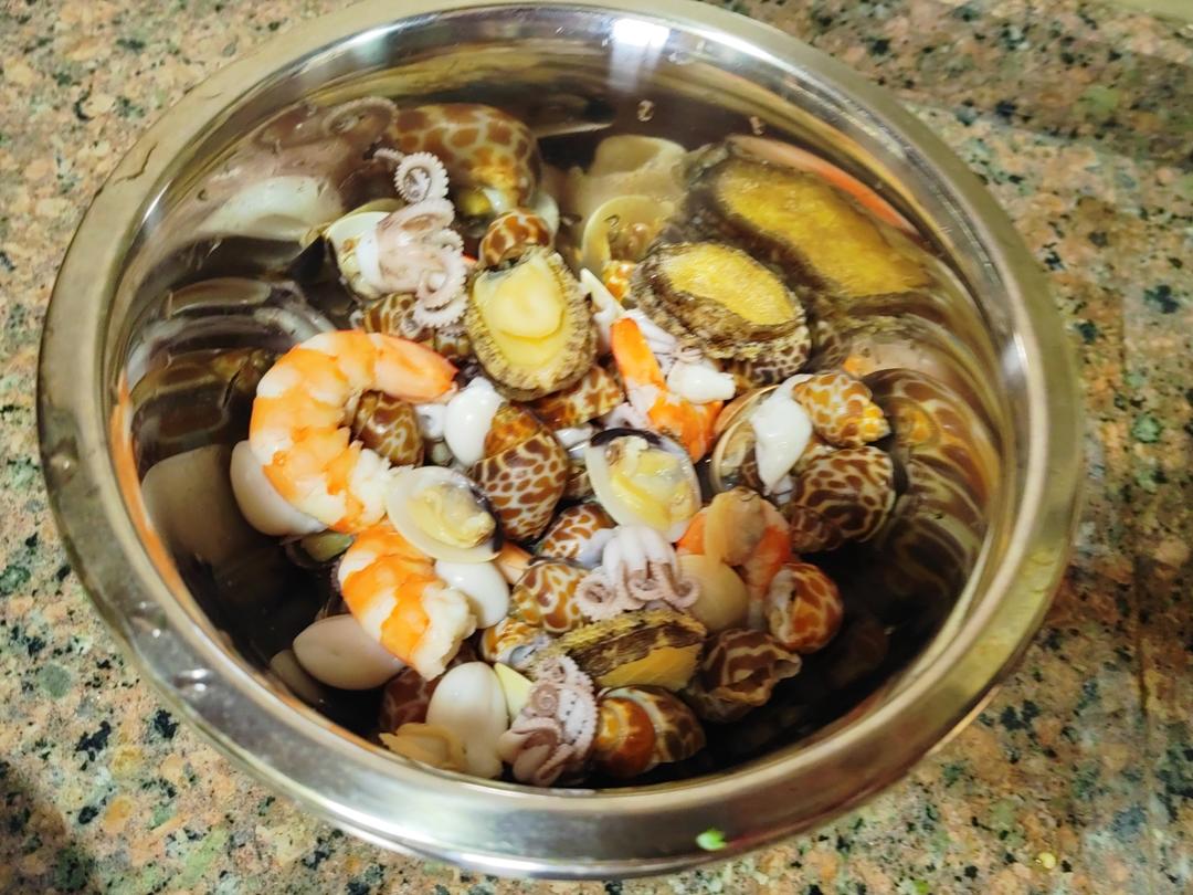 捞汁小海鲜