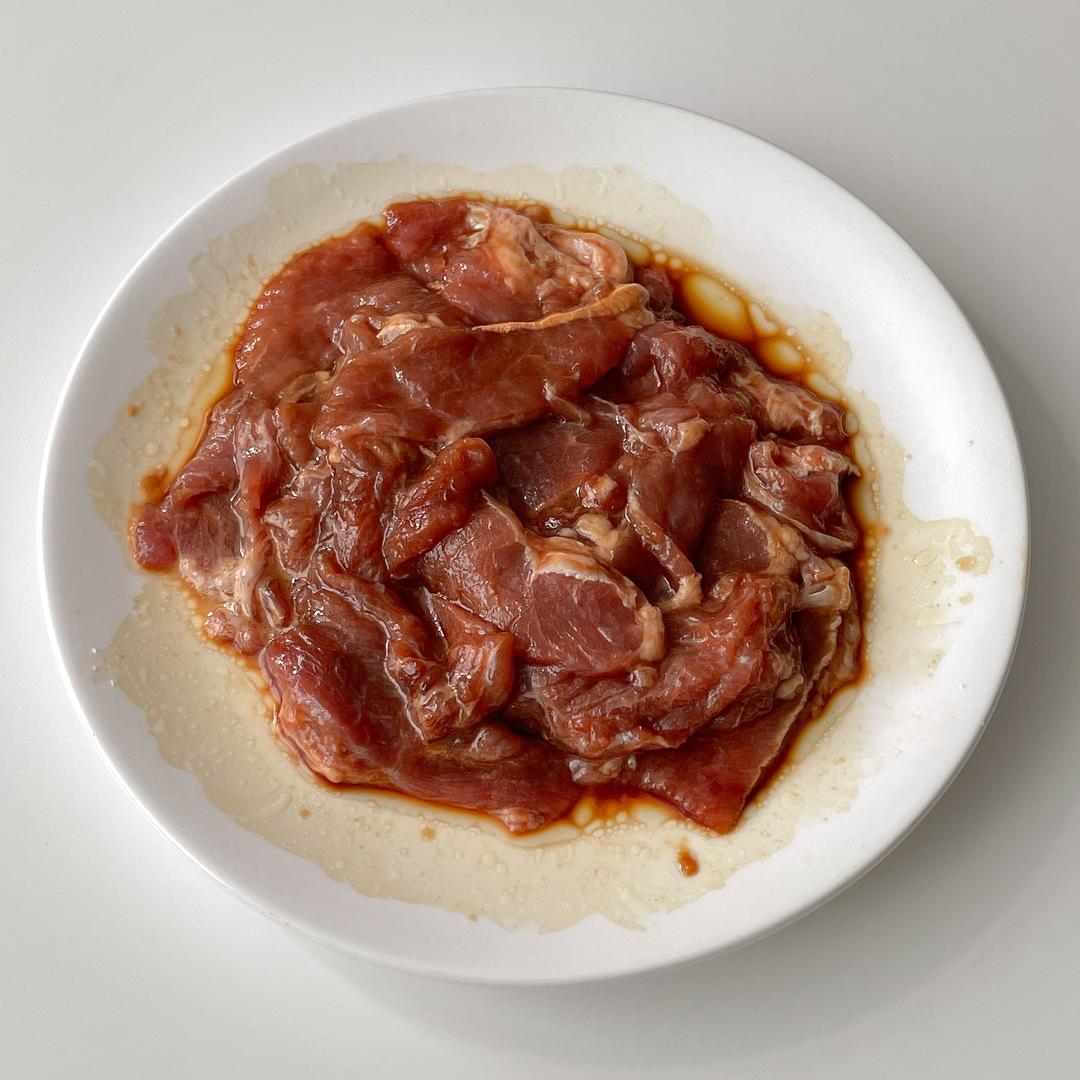 酸甜浓郁～超开胃番茄滑蛋牛肉饭