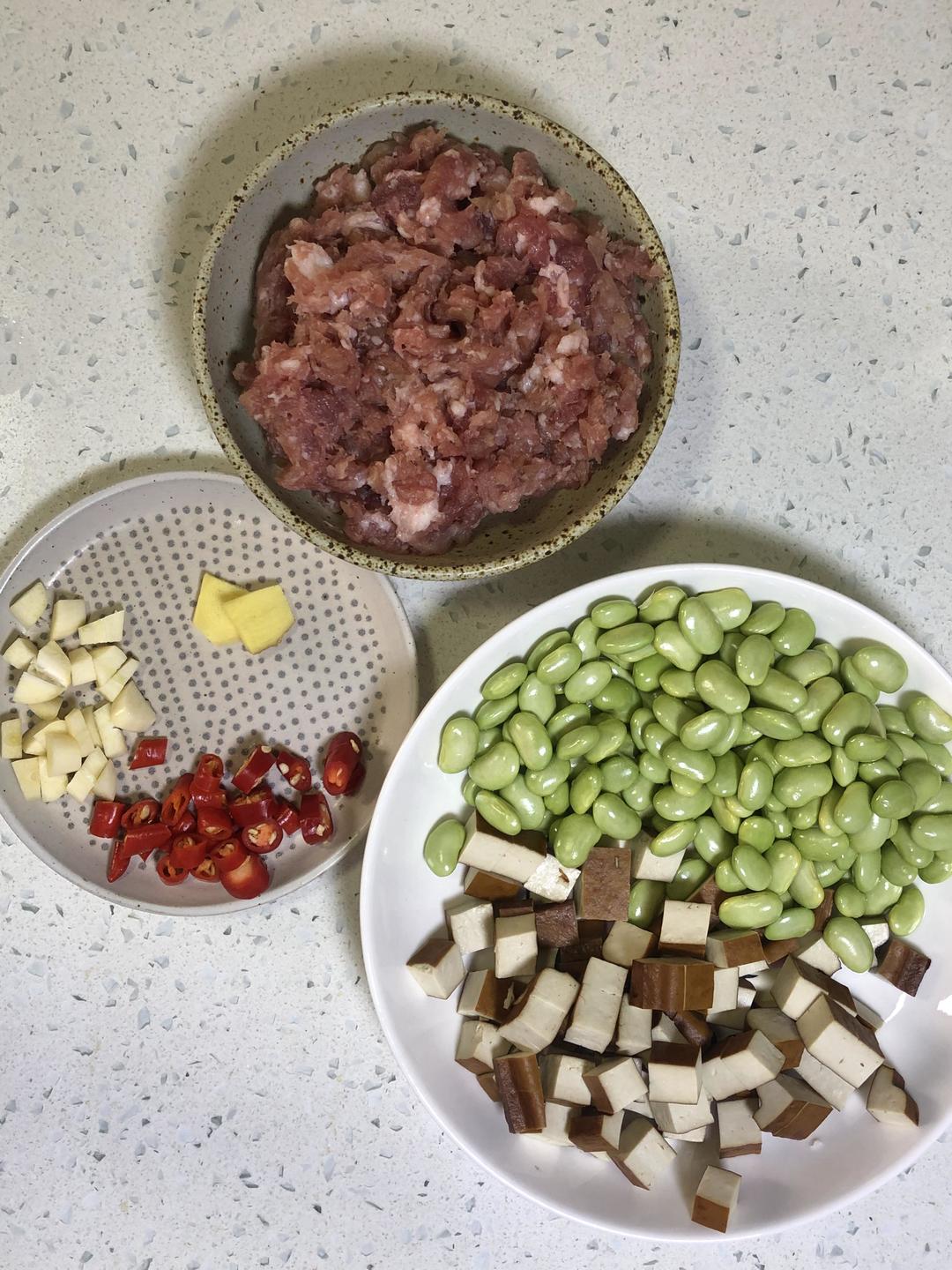 下饭家常菜‼️ 毛豆香干炒肉