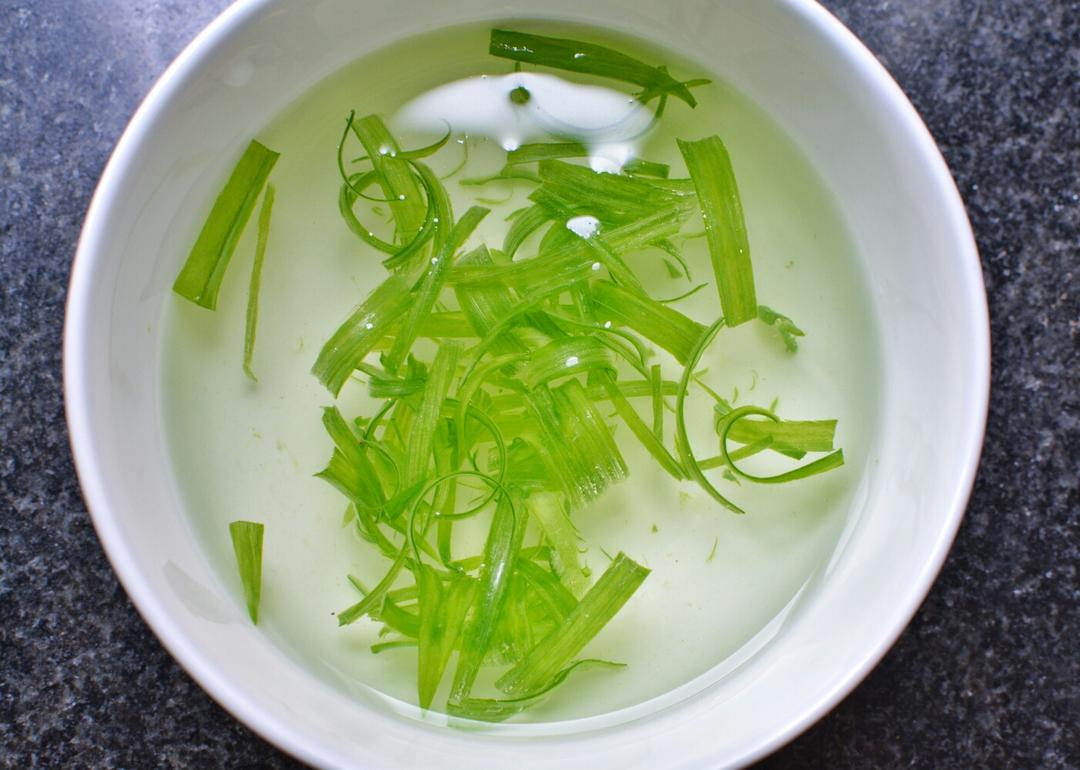 虫草花蒸排骨