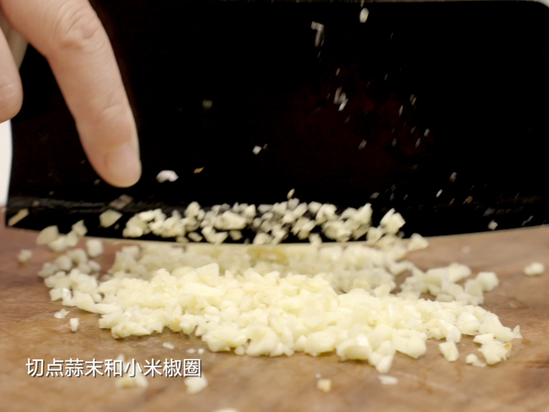 秋葵虾仁 祝广大学子一举夺魁！