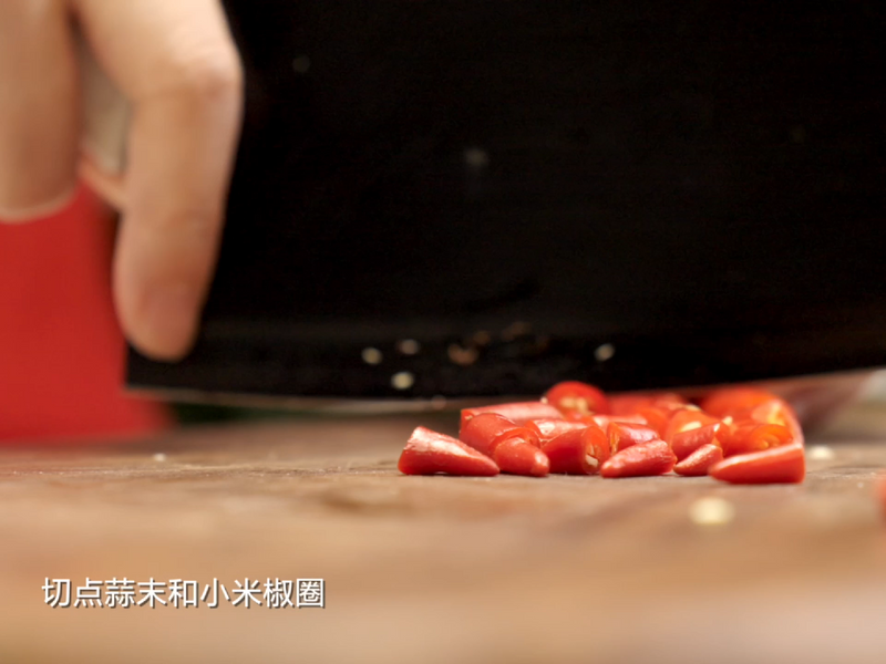 秋葵虾仁 祝广大学子一举夺魁！
