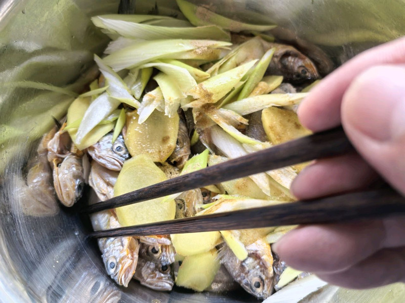 香煎小黄花