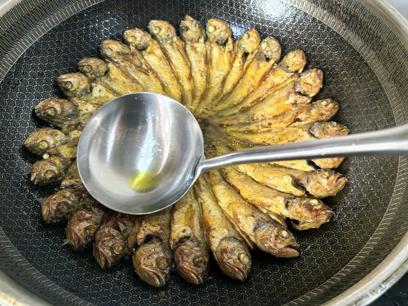 香煎小黄花
