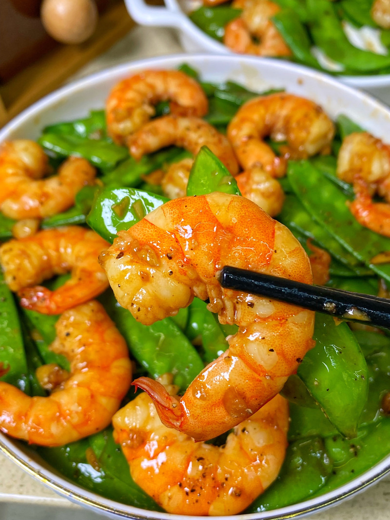 鲜香味美的黑椒荷兰豆炒虾仁，低卡营养～
